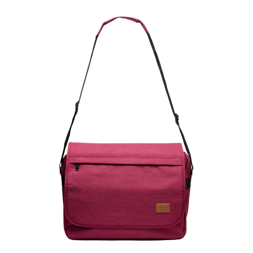 New Rebels ® Heaven 26 – Large- Laptoptasche 15,6“ - Umhängetasche A4 - Burgundy