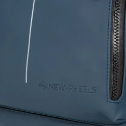 New Rebels ® Mart - Pu - Laptop - Rucksack - Wasserfest - Marineblau