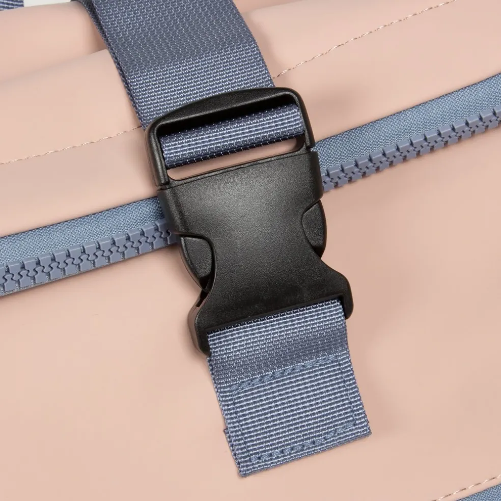 New Rebels ® Tim - Rolltop - Rucksack - Wasserfest - Soft Rosa/Lila