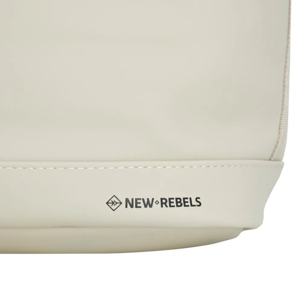 New Rebels Bruce New York Beige 21L Rolltop Rucksack Wasserabweisend Laptop 15.6"
