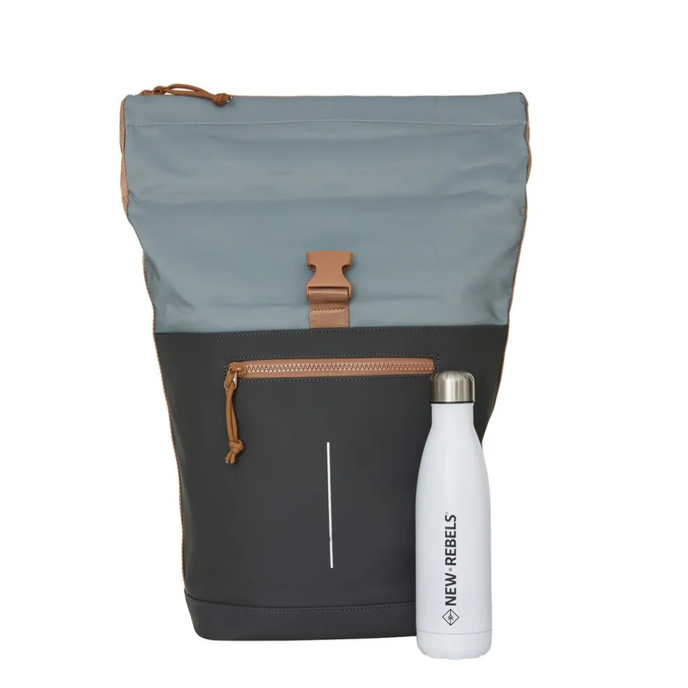 New Rebels Ferron New York Rolltop Rucksack 16L Anthrazit