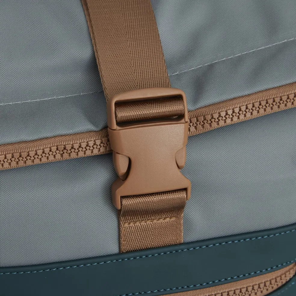 New Rebels Ferron New York Rolltop Rucksack 16L Petrol