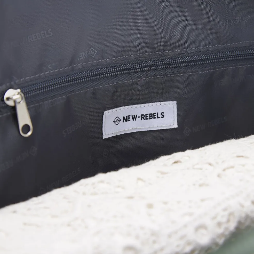 New Rebels Flora Weston Duffel Dunkelgrün 54L Trolley Wasserabweisend