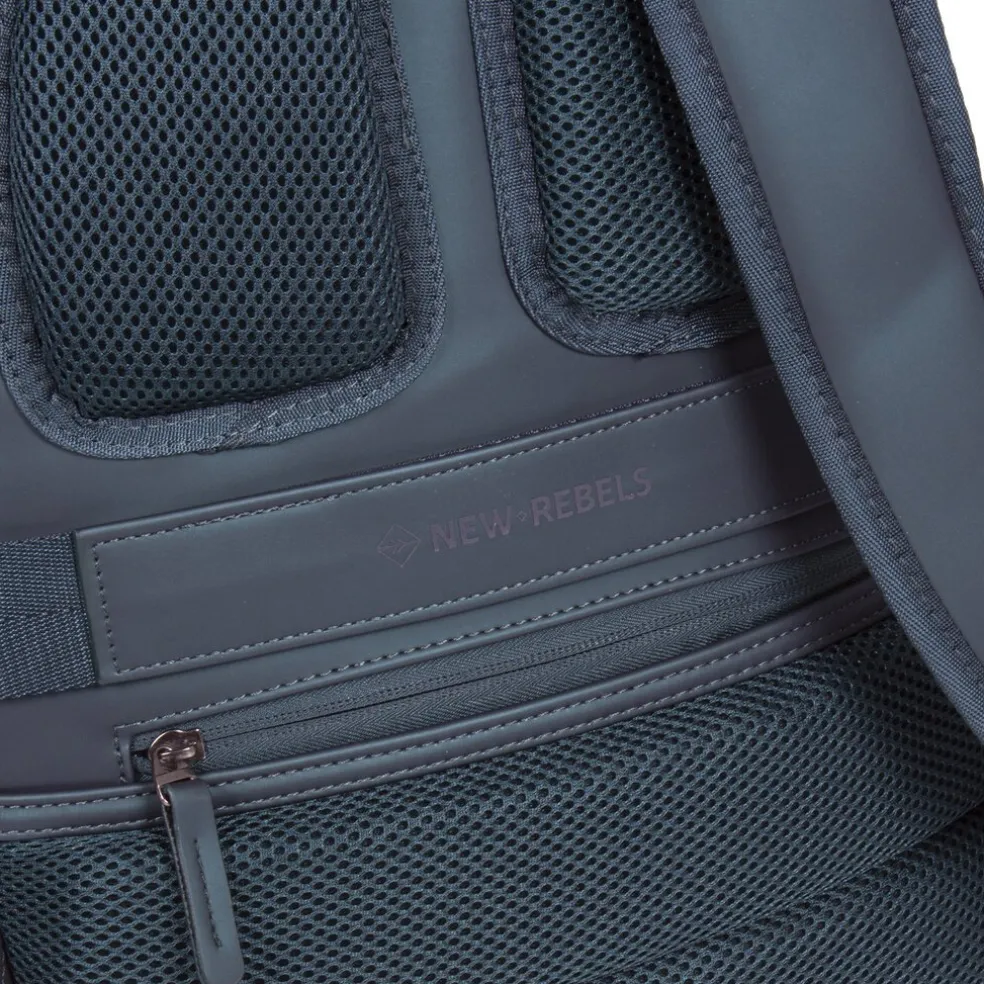 New Rebels Harper Providence Dunkelgrün 12L Rucksack Wasserabweisend Laptop 11.6"