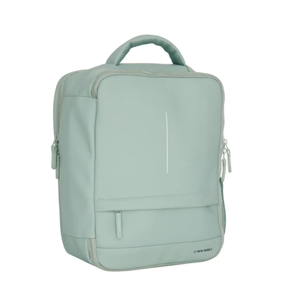 New Rebels Jessi Easton Underseat Rucksack M Saliegrün