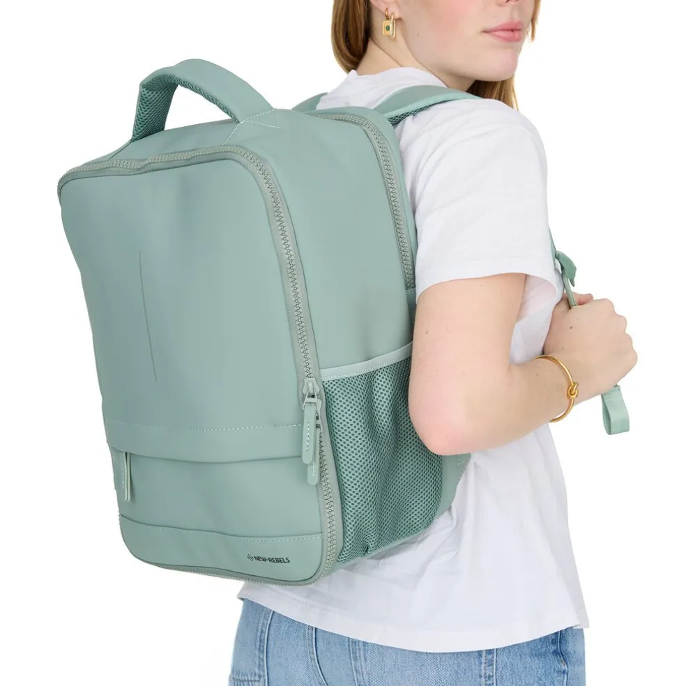 New Rebels Jessi Easton Underseat Rucksack M Saliegrün