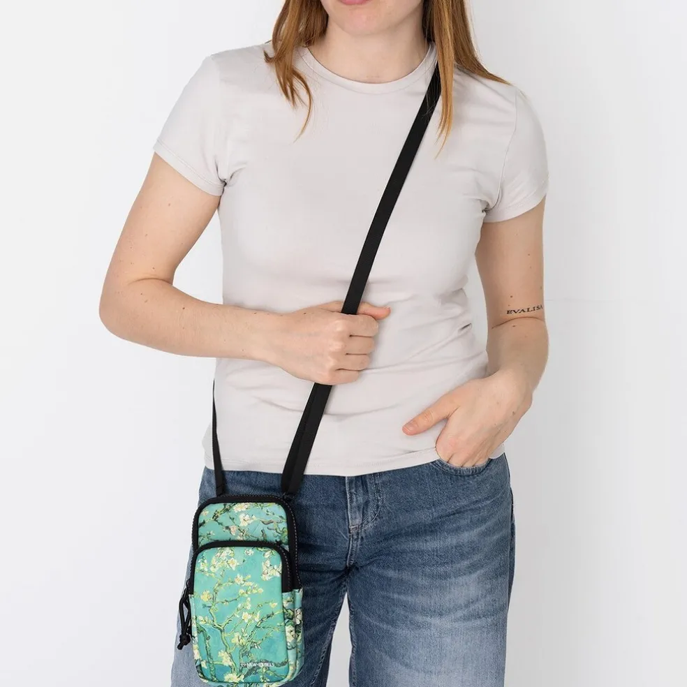 New Rebels Mart Arts – Astoria Phonepocket – Handytasche