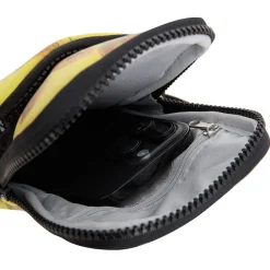 New Rebels Mart Arts – Astoria Phonepocket – Handytasche