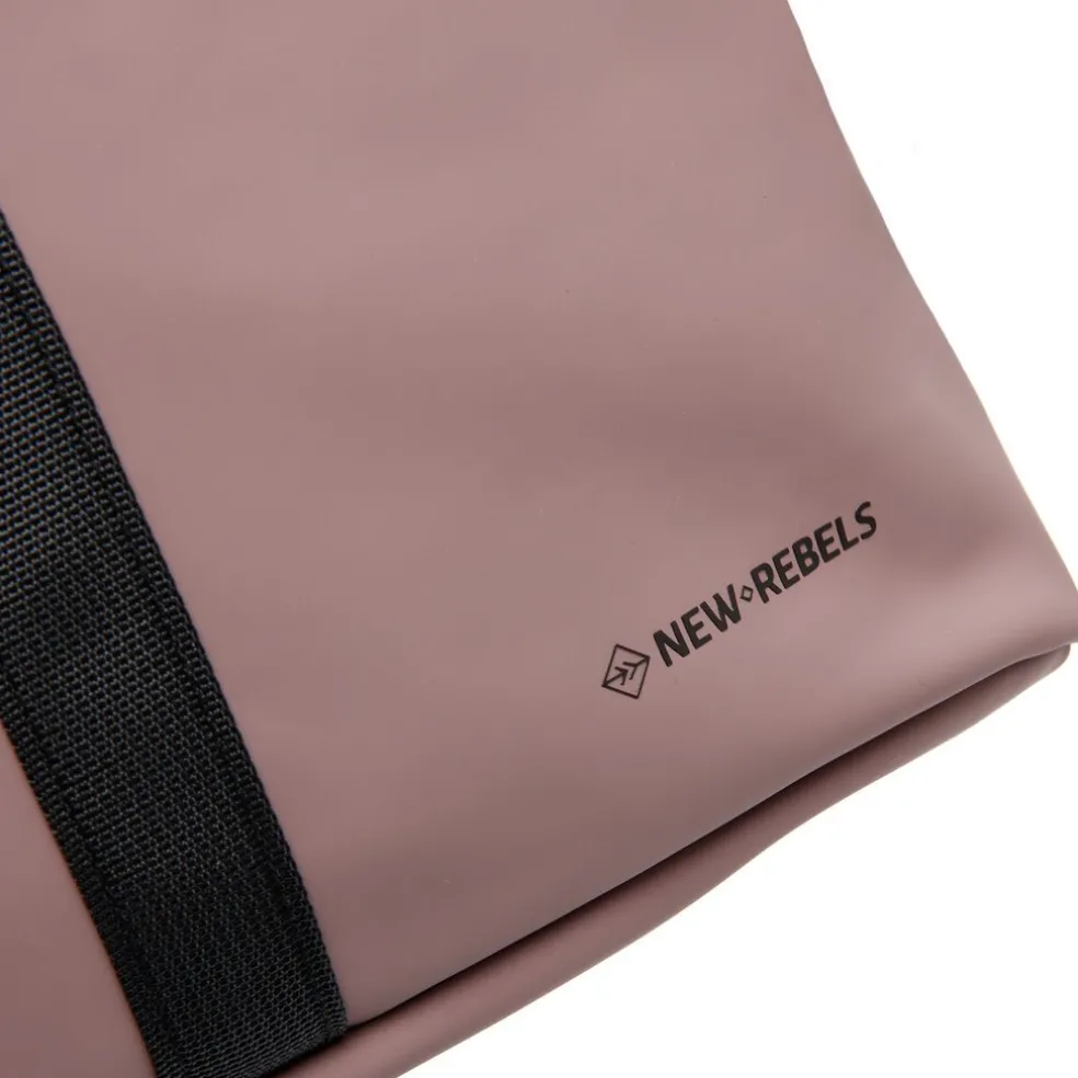 New Rebels Mart Los Angeles Lila 7L Rolltop Rucksack Wasserabweisend