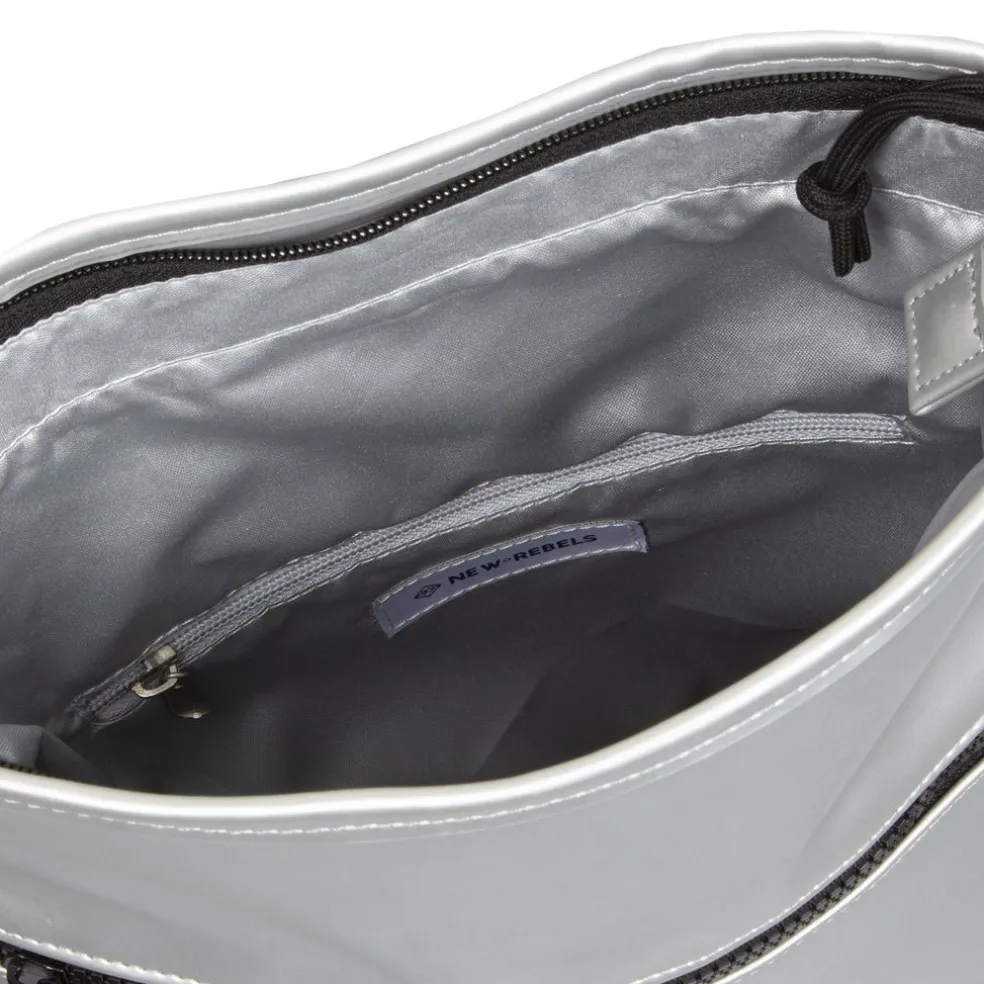 New Rebels Mart Los Angeles Metallic Silber 7L Rolltop Rucksack Wasserabweisend