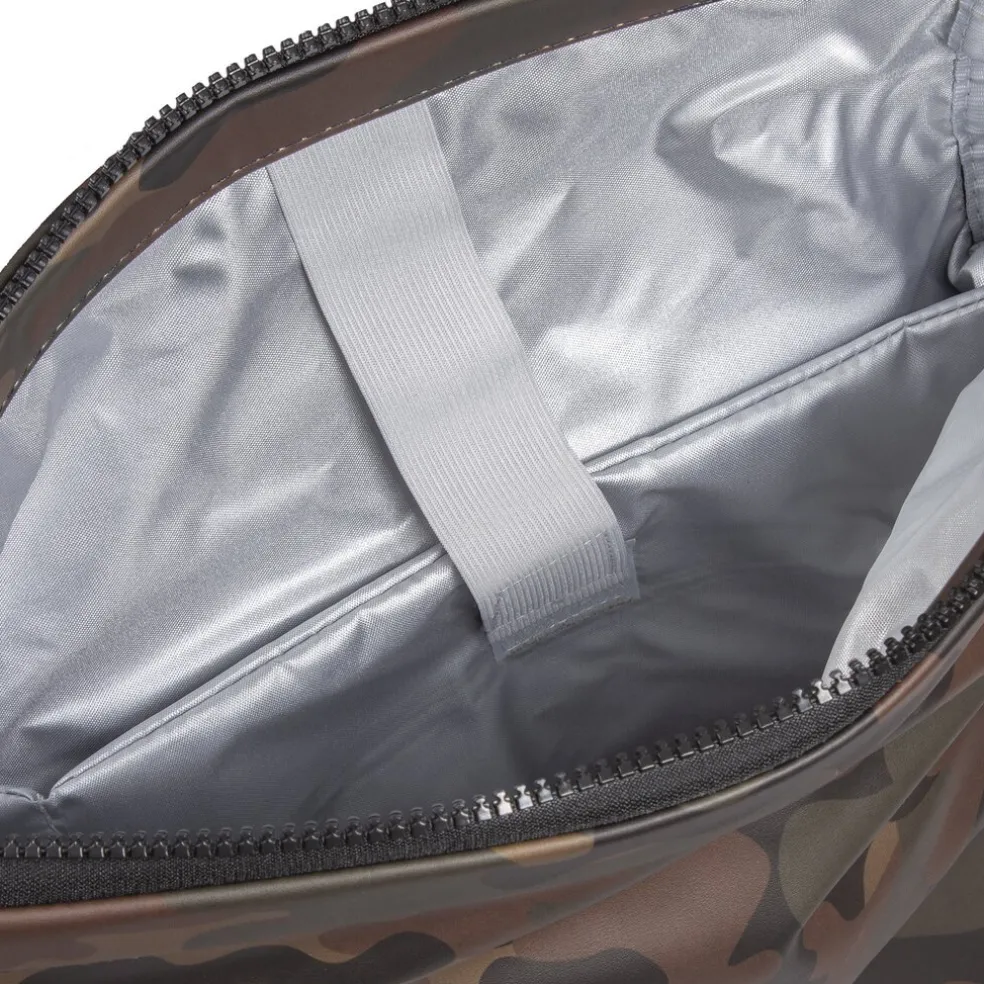 New Rebels Mart New York Camouflage Grün 21L Rucksack Rolltop Wasserabweisend Laptop 15.6"