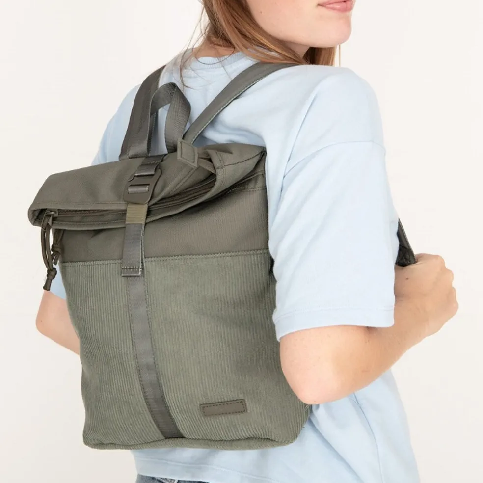 New Rebels Ribbi Los Angeles Rolltop Rucksack Mini Sage Green – 13 l