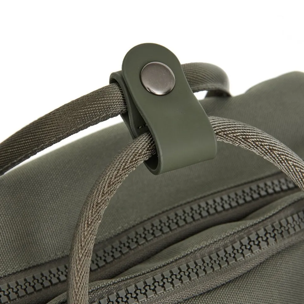 New Rebels Ribbi Milwaukee – Laptoptasche Schultasche Arbeitstasche 15,6 Zoll Laptopfach Rucksack Rib Fabric 18L Sage Green
