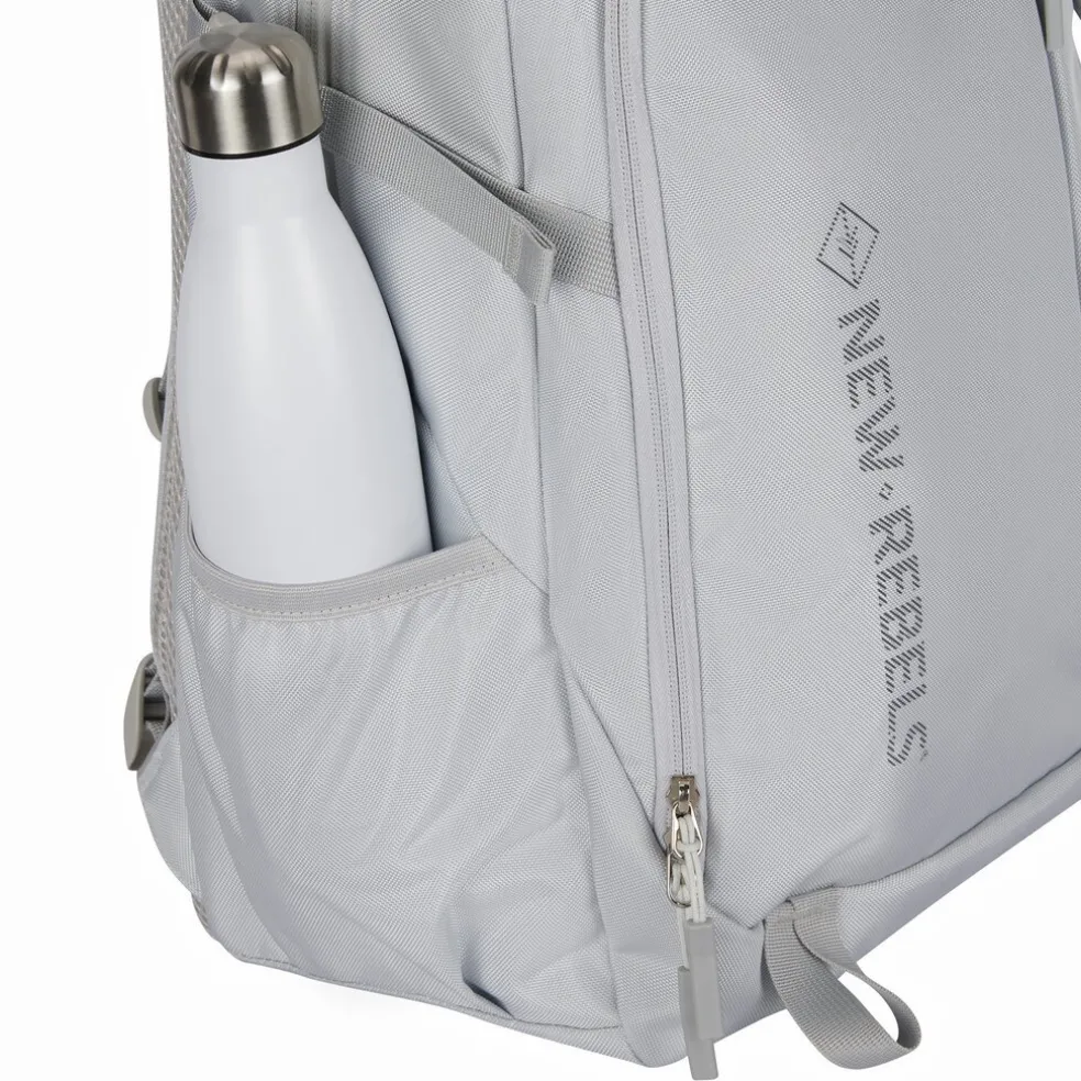 New Rebels Vince Gilbert Hellgrau 27L Rucksack Wasserabweisend Laptop 15.6"