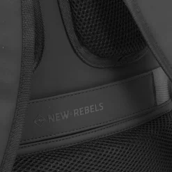 New Rebels William Milwaukee Schwarz 18L Rucksack Wasserabweisend Laptop 15.6